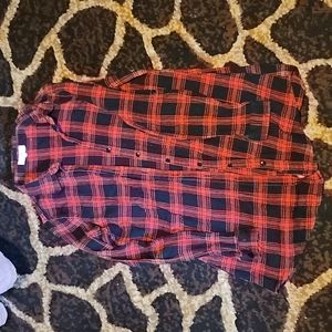 Love Notes Red & Black Plaid Flannel Size Medium 3/4 length roll